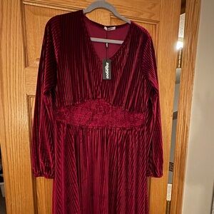 Brand new maroon/pink velvet dress